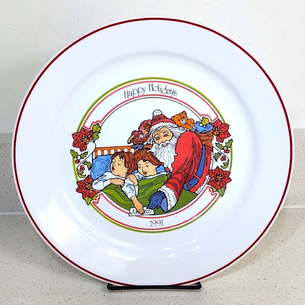 Vintage 10 inch 1991 Happy Holidays Collectible Plate  Corelle by Corning
